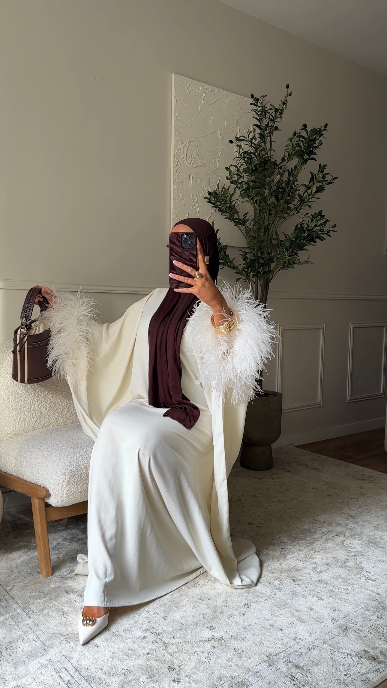 Robe JANNAYA à plumes d’autruche ultra longue | Blanc