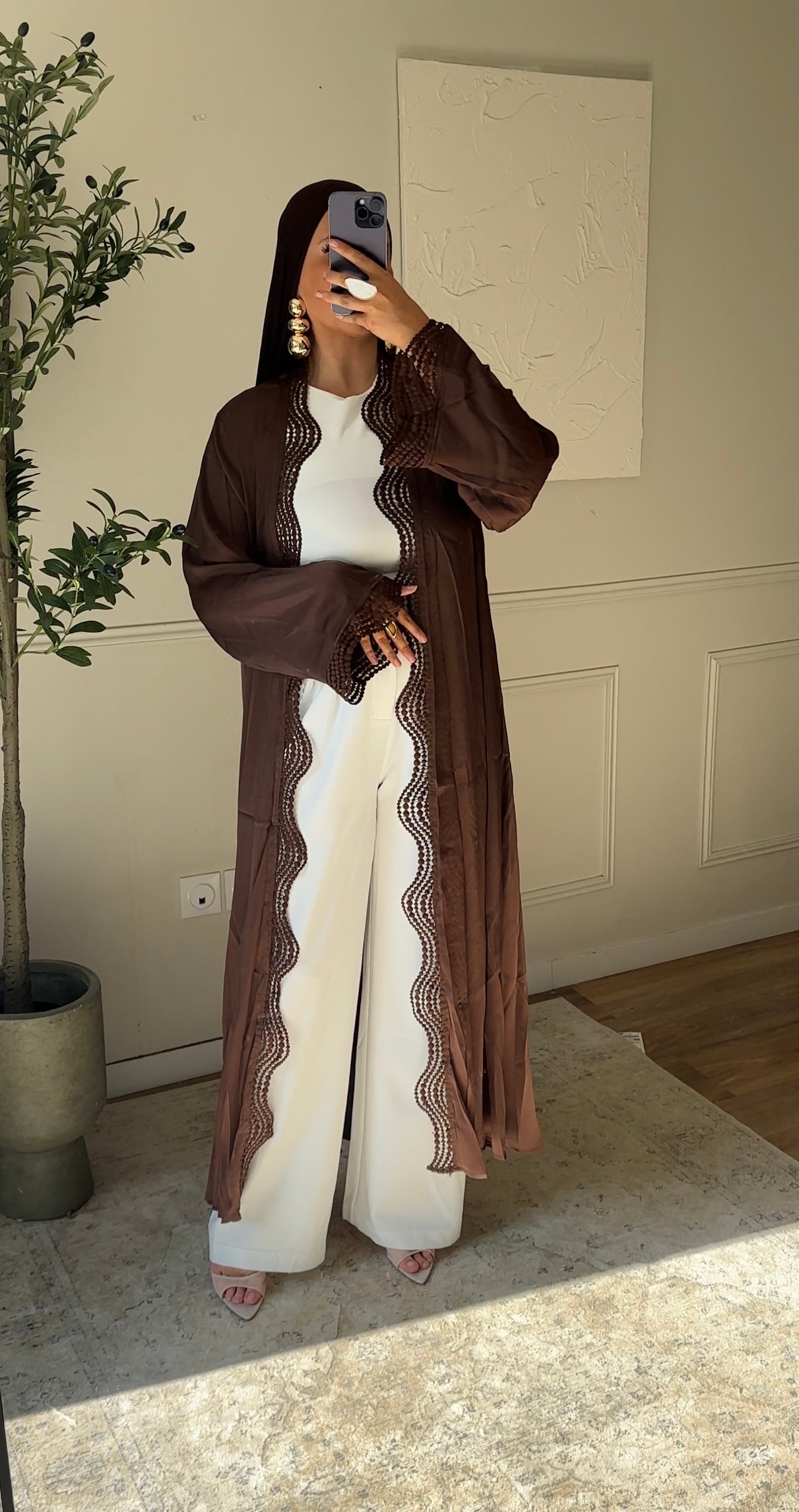[GAMME PREMIUM] Kimono satiné à bord ondulé | Marron