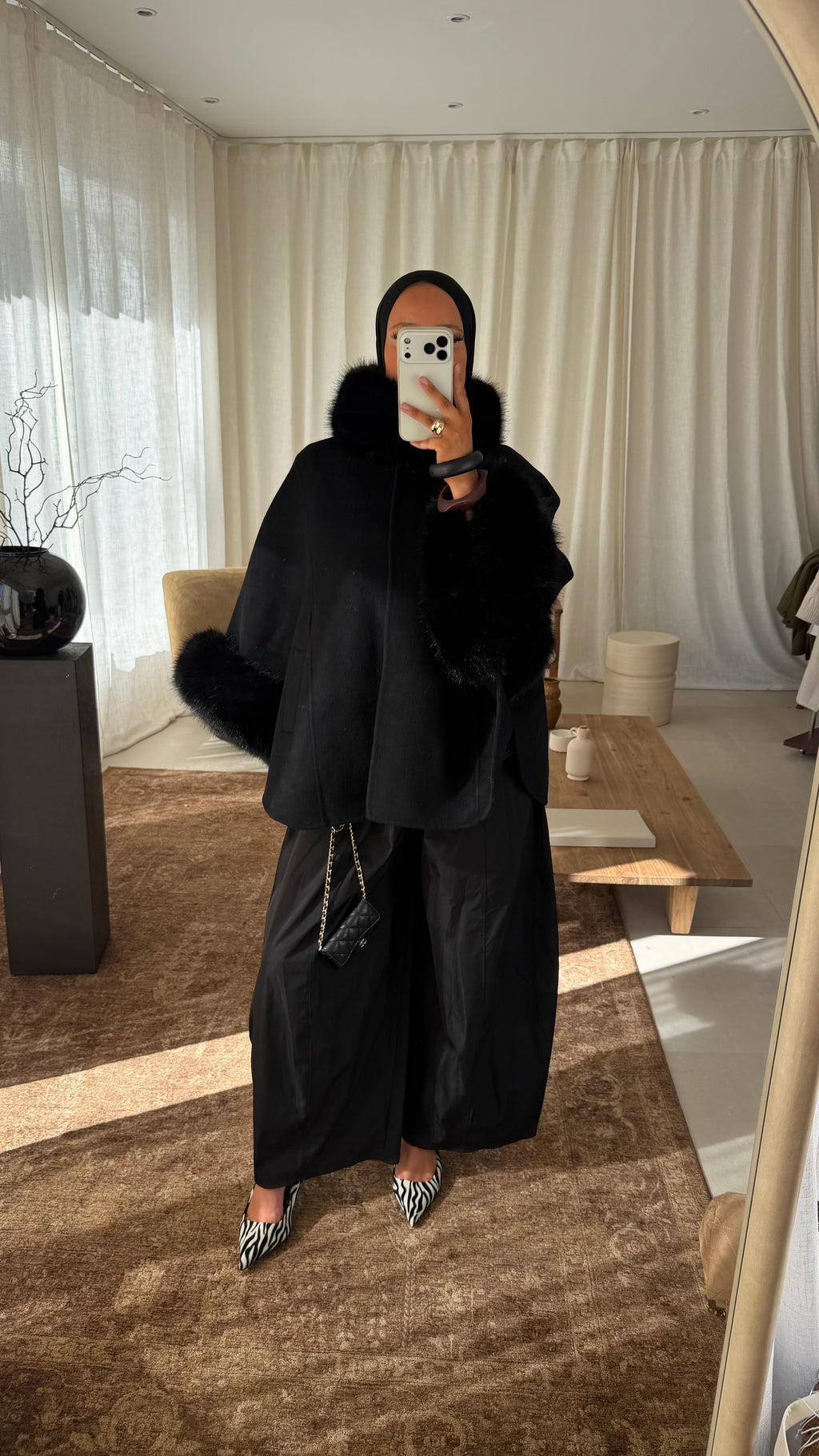 [GAMME LUXE] Manteau en laine à fourrure amovible cousu main | Noir