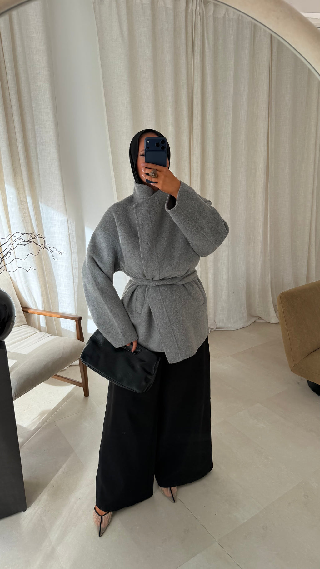 [GAMME LUXE] Manteau mi long cousu main en laine véritable | Gris
