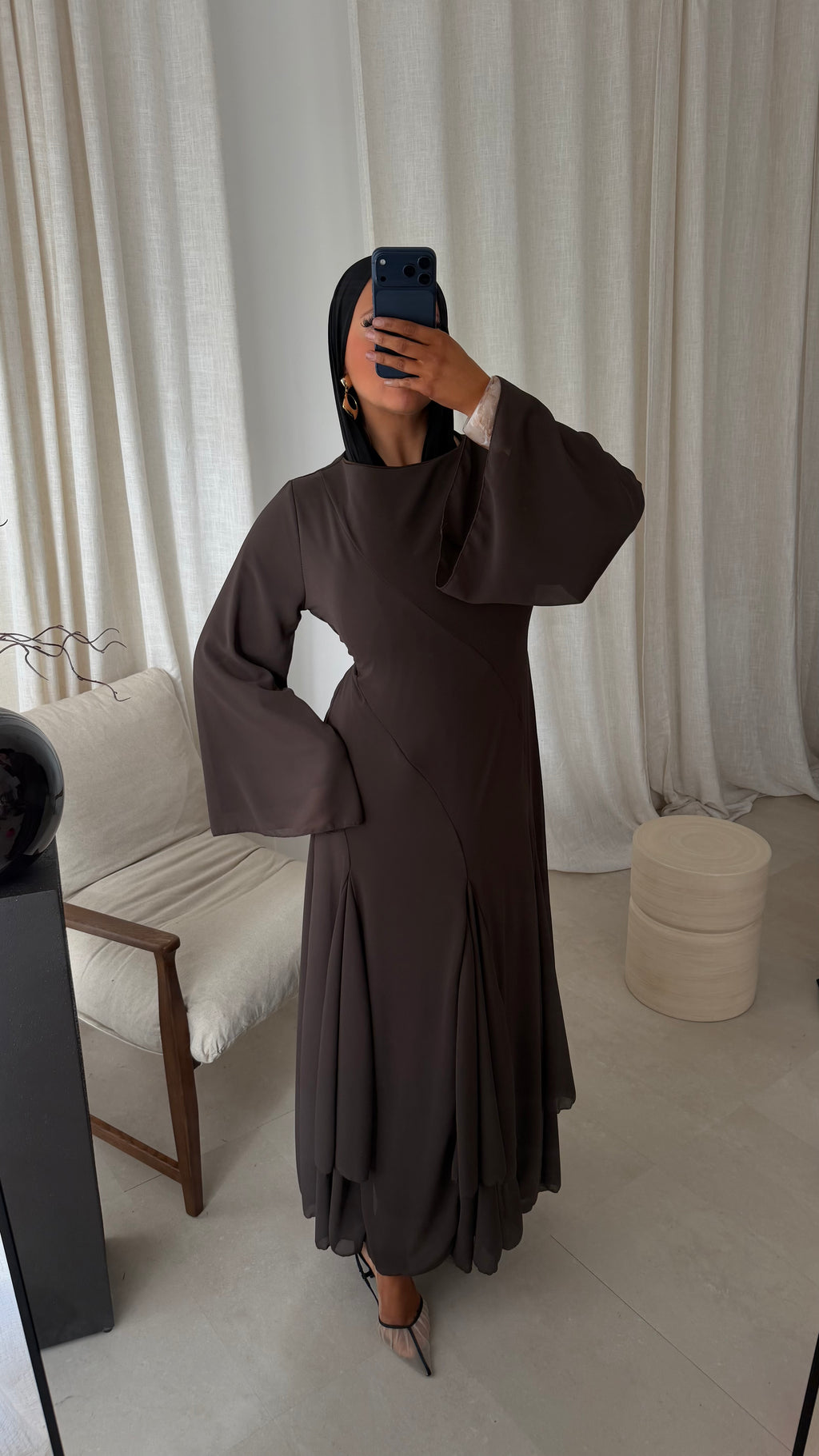 Robe longue à volants | Marron | Pré-commande