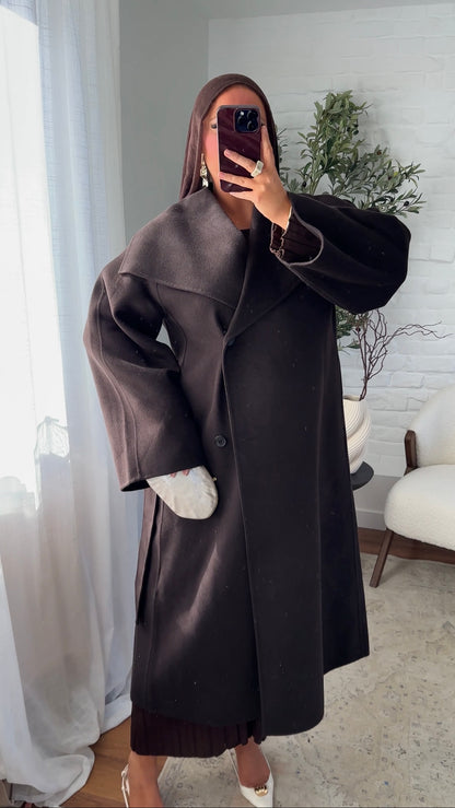 [CRÉATION] Manteau en laine véritable et col montant | Dark chocolat