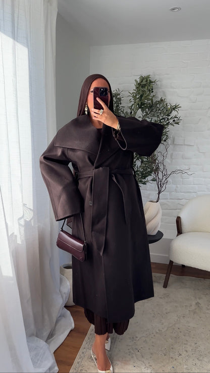 [CRÉATION] Manteau en laine véritable et col montant | Dark chocolat