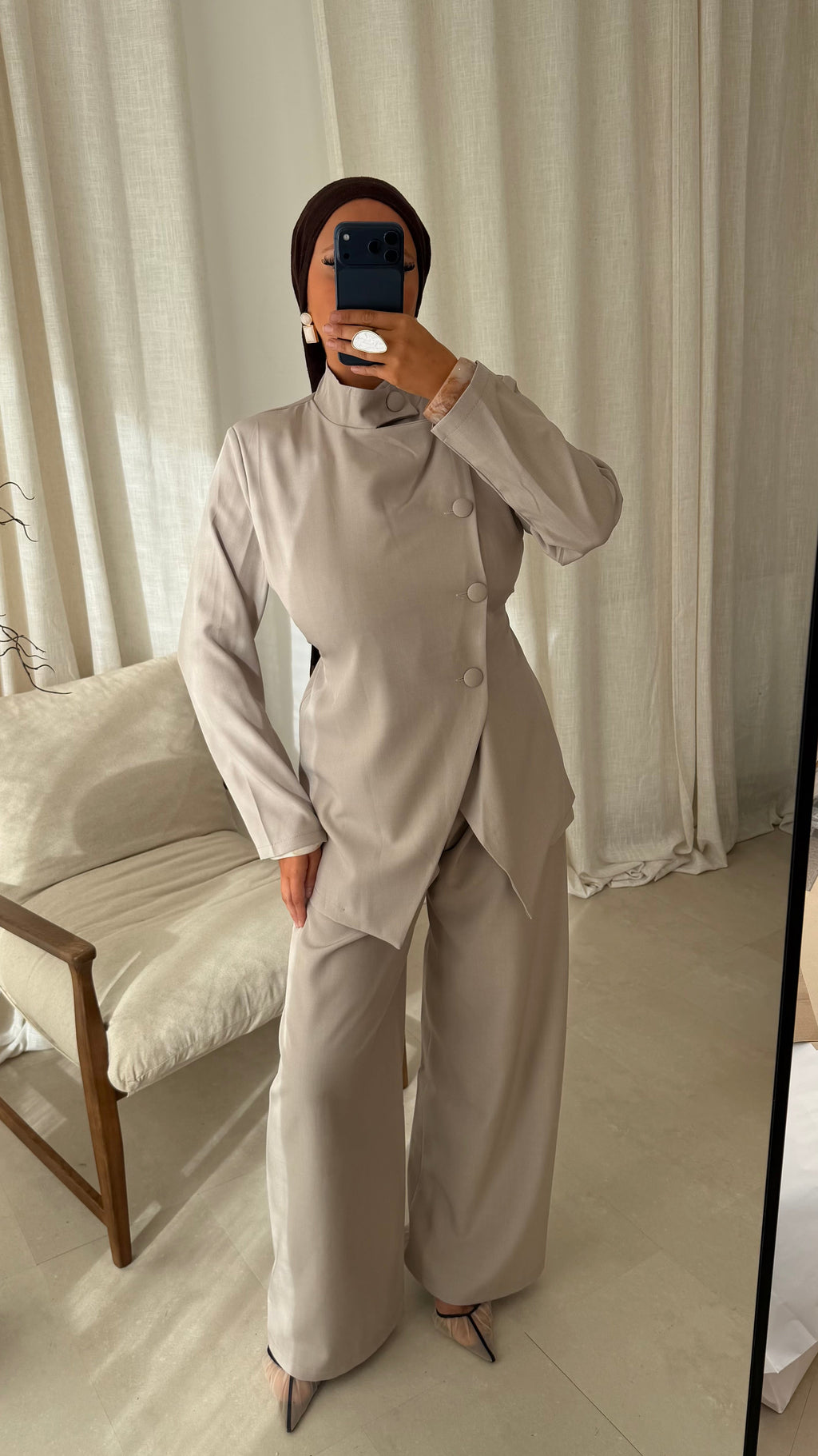 Ensemble avec haut à boutons et pantalon ultra long GABRIELA | Beige