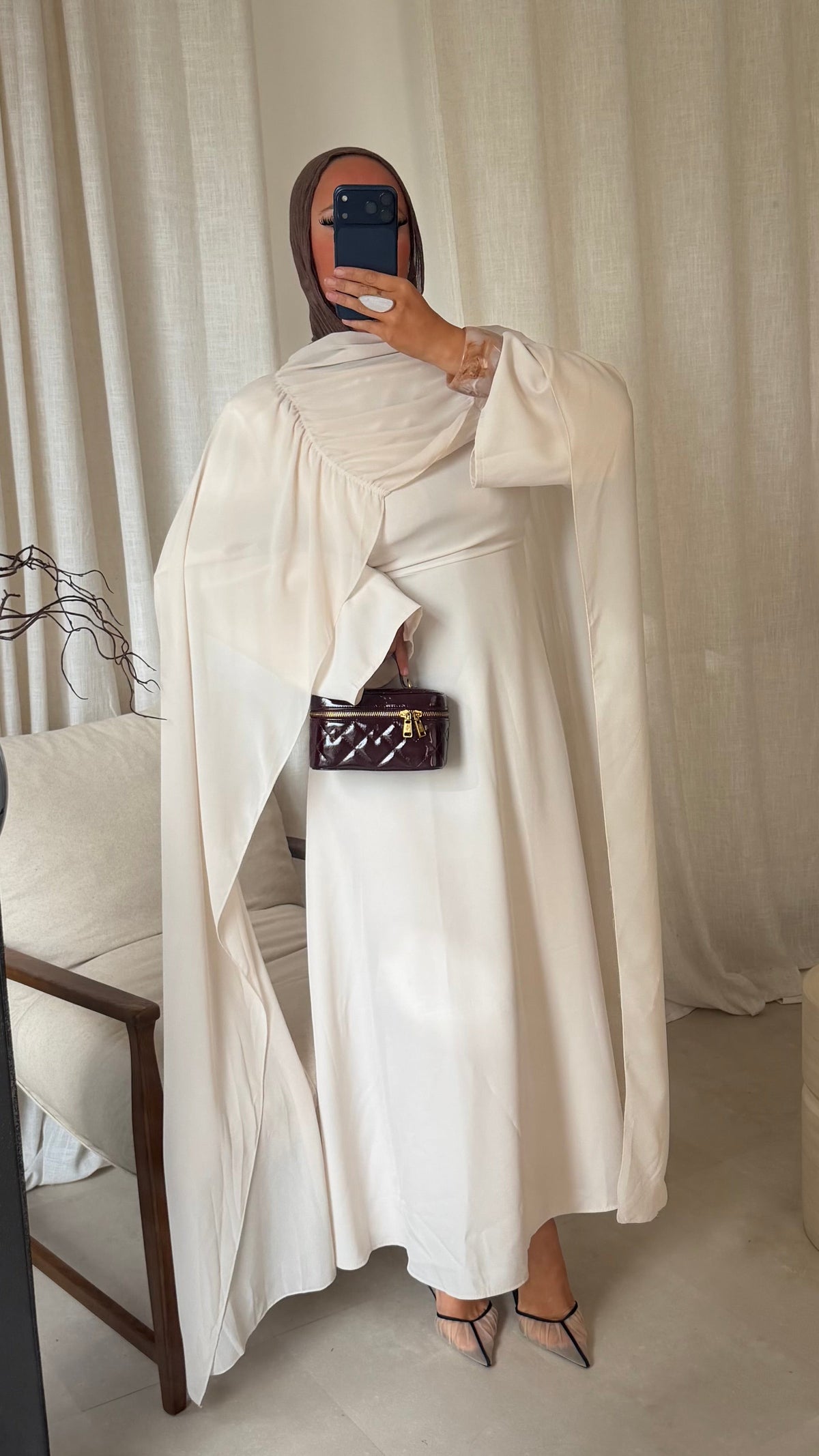 Robe ultra longue à cape | Crème