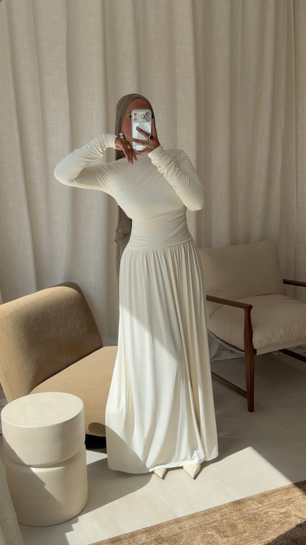 Robe ultra longue cintrée AMALYA | Crème
