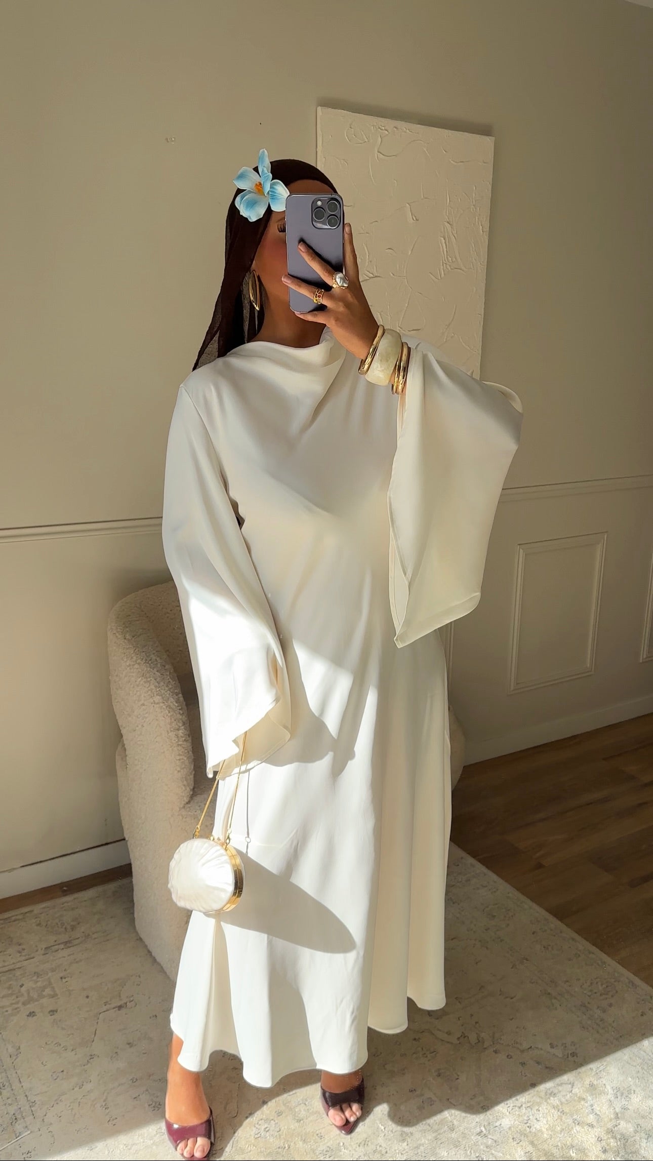 [CRÉATION] Robe longue satinée à manches évasées JENNAH | Crème