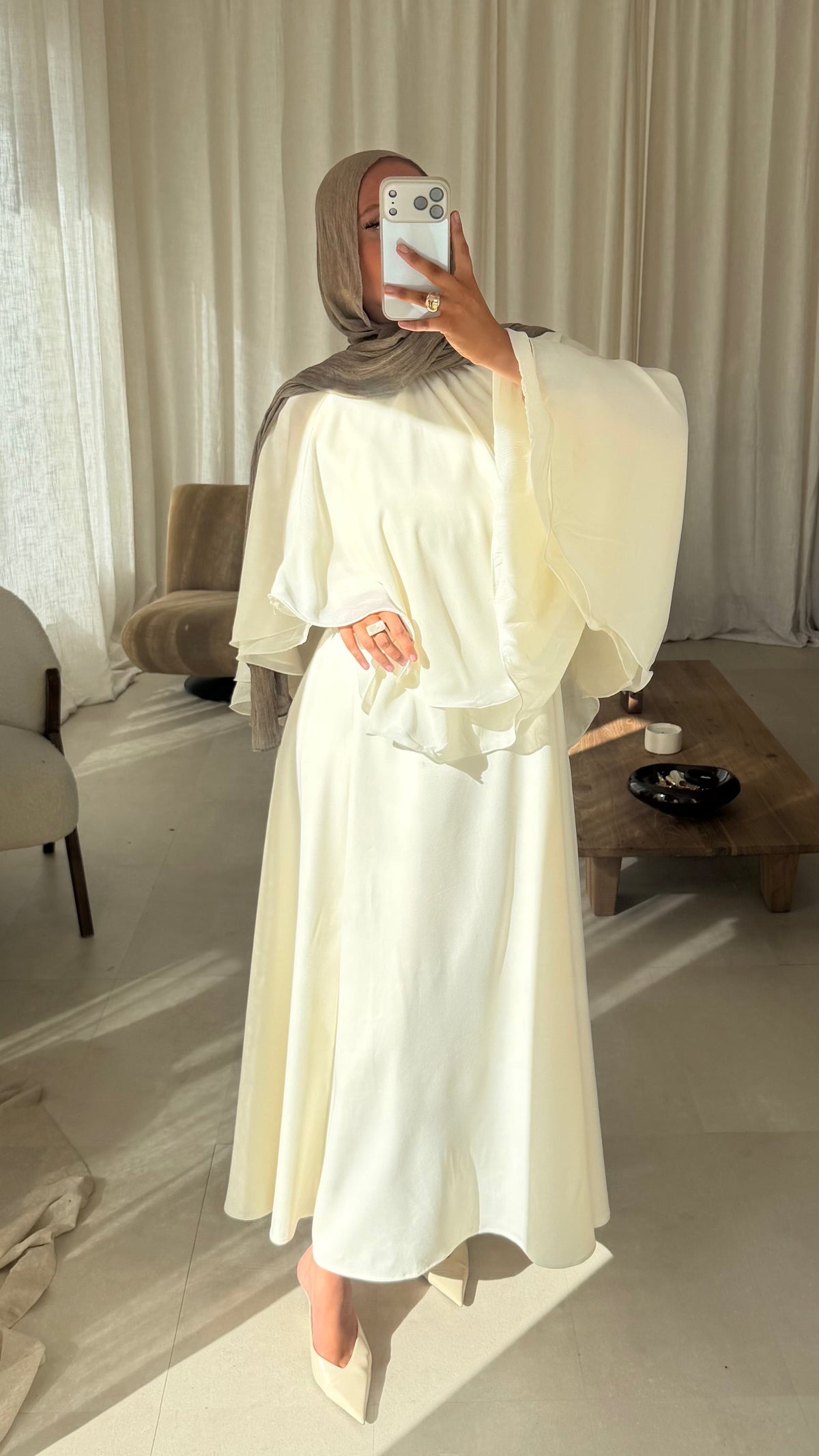 Robe ultra longue à manches courtes | Crème