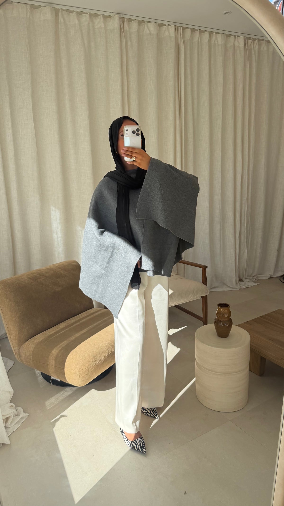 [GAMME LUXE] Cape en laine véritable ELDENA | Grise