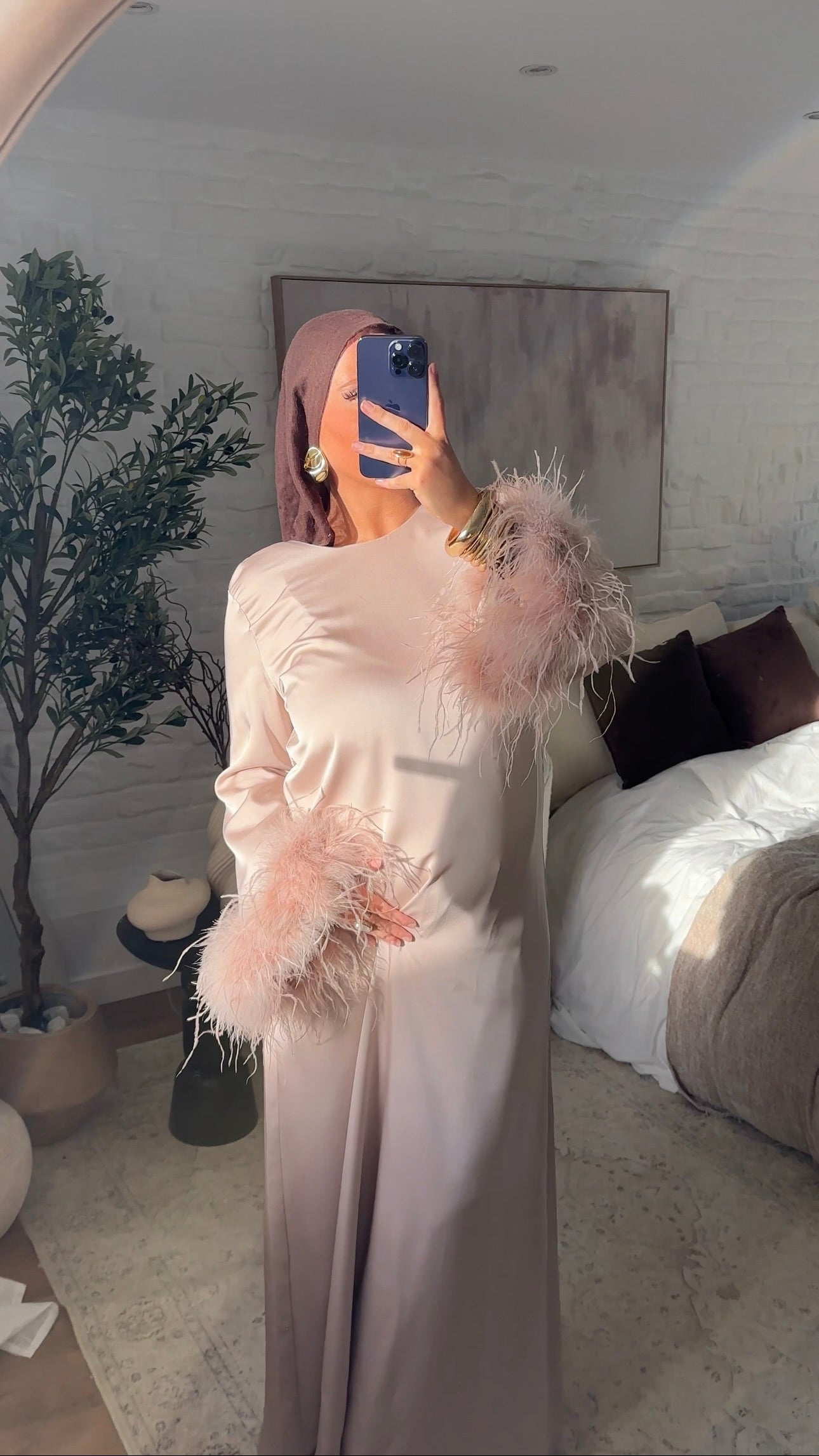 [CRÉATION] Robe JANNAYA à plumes d’autruche ultra longue | Rose pâle