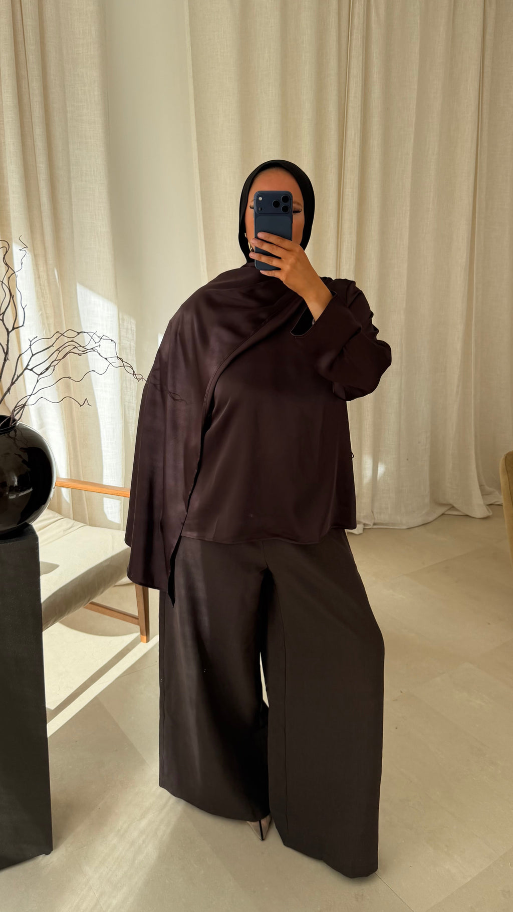 Haut satiné à cape | Marron