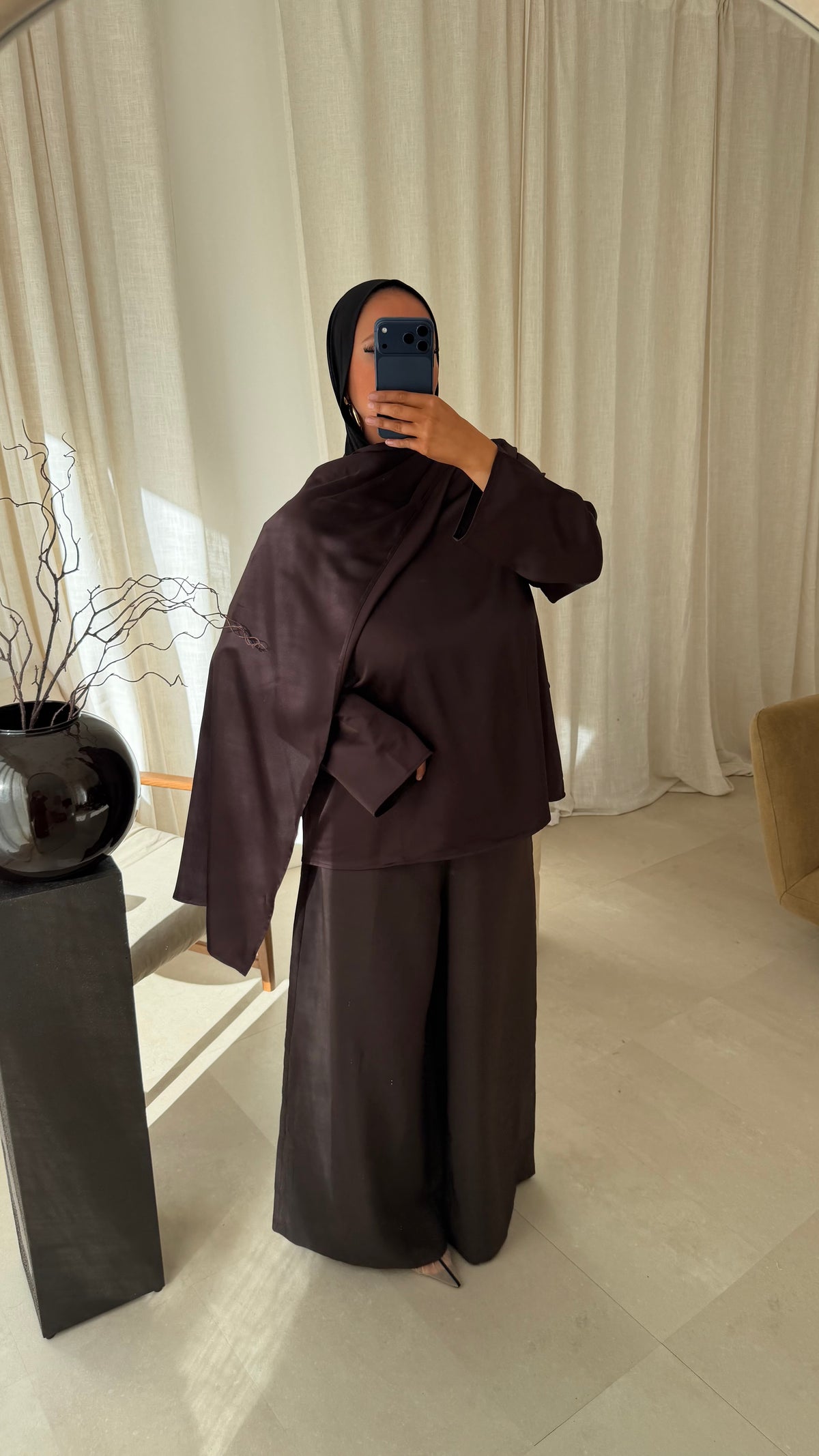 Haut satiné à cape | Marron