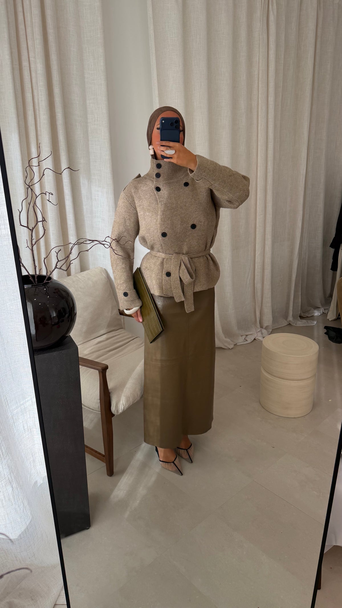 Gilet en maille à boutons | Taupe