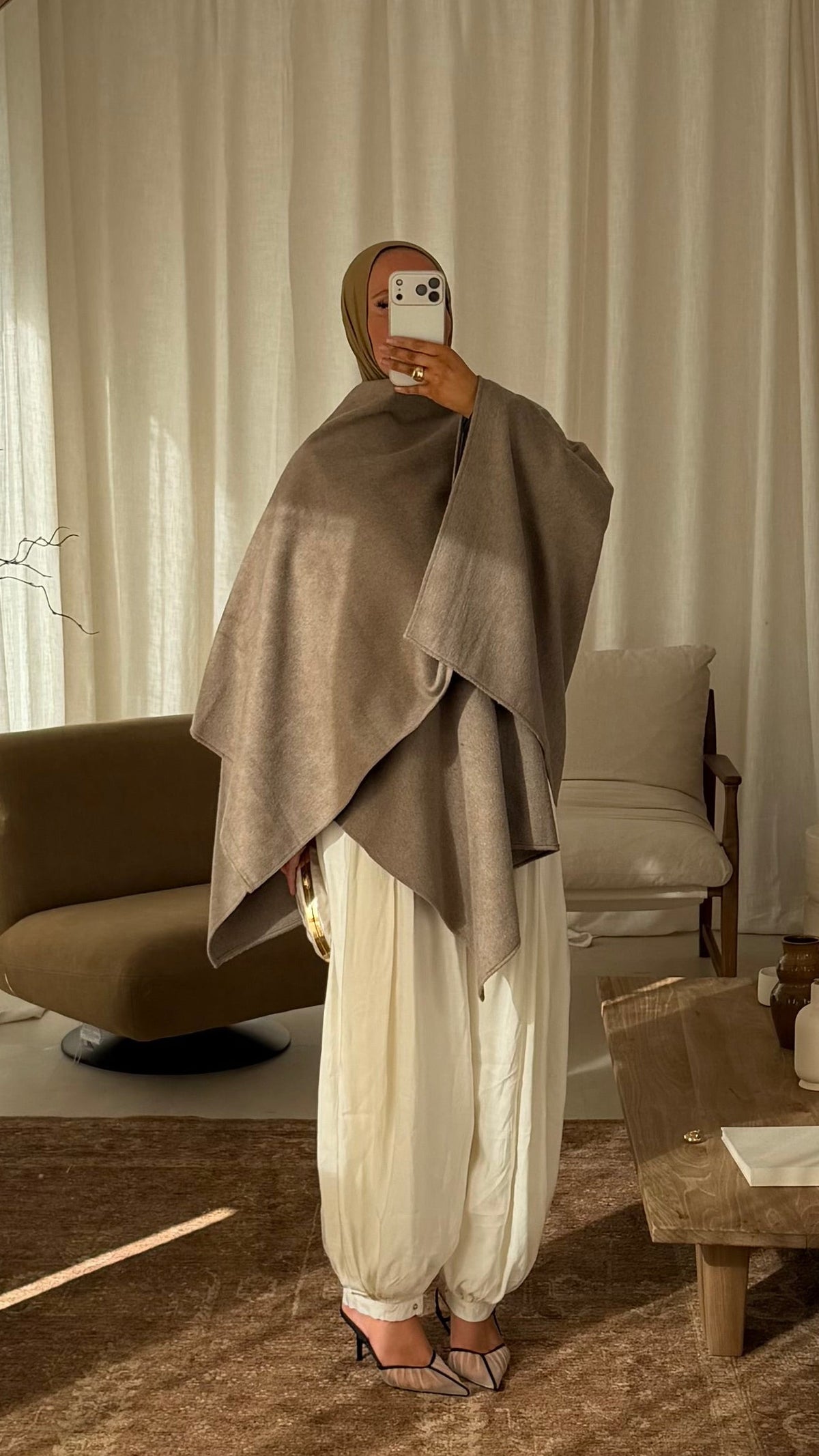 [GAMME LUXE] Manteau cape en laine | Taupe
