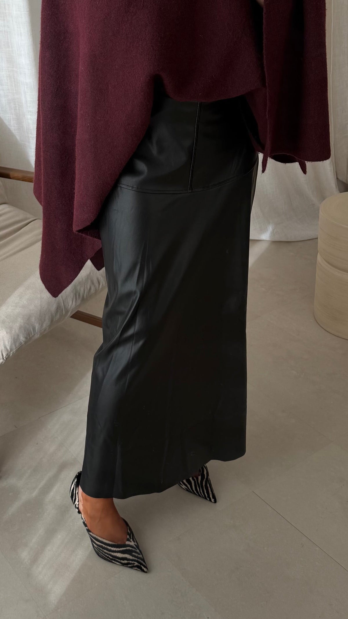 Jupe ultra longue | Cuir noir | Pré-commande