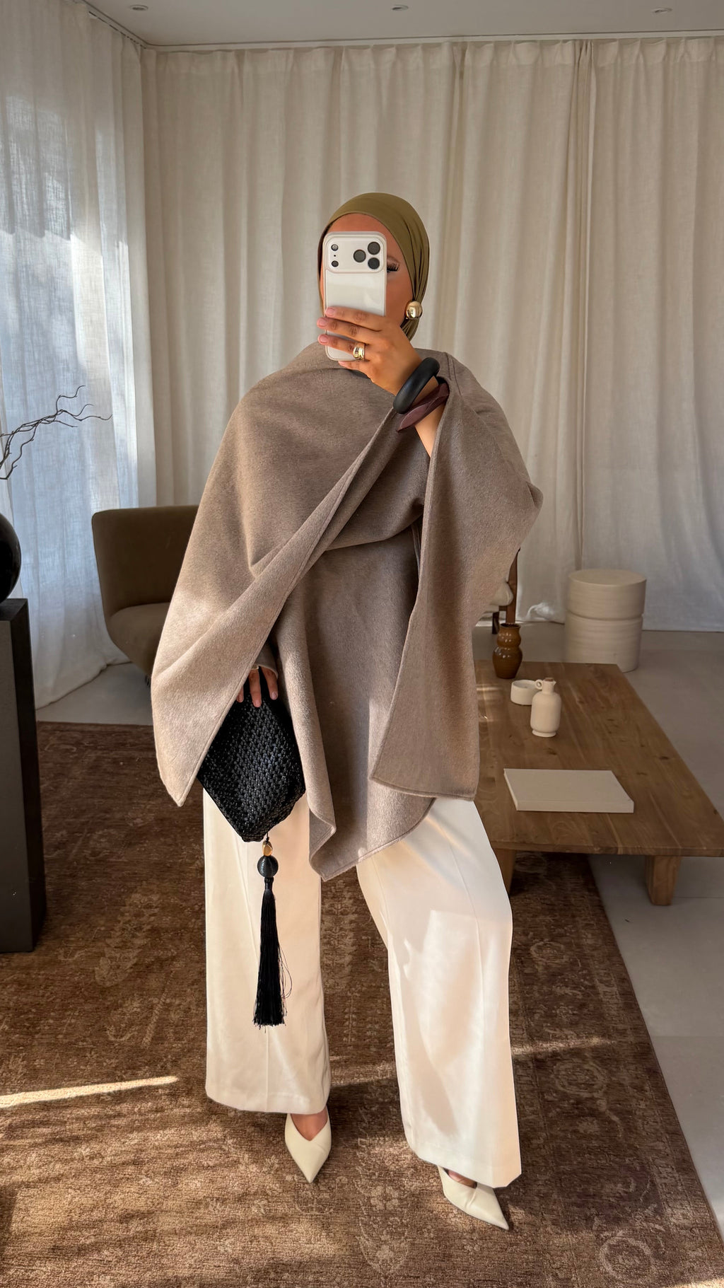 [GAMME LUXE] Manteau cape en laine | Taupe