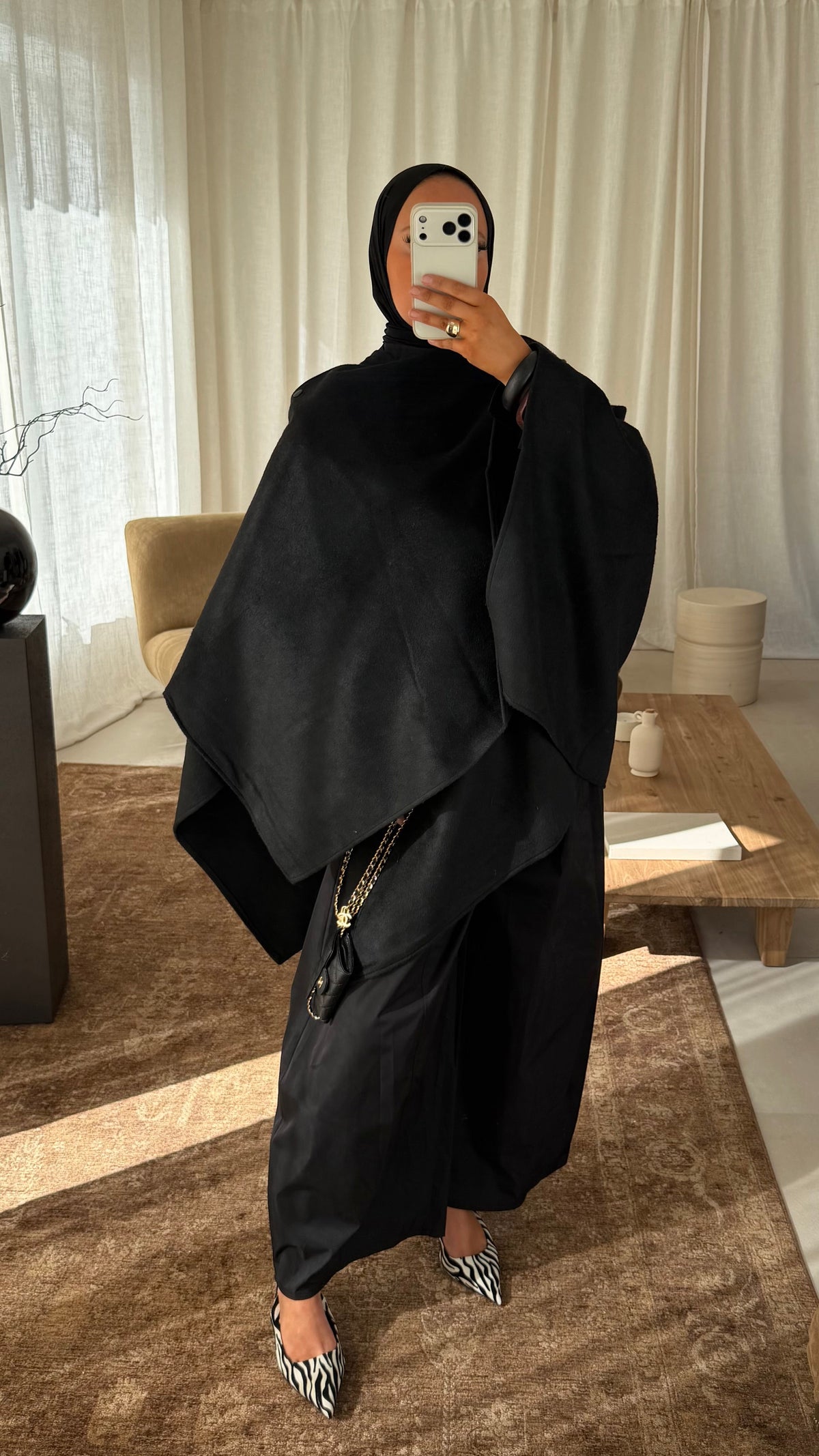 [GAMME LUXE] Manteau cape en laine véritable | Noir