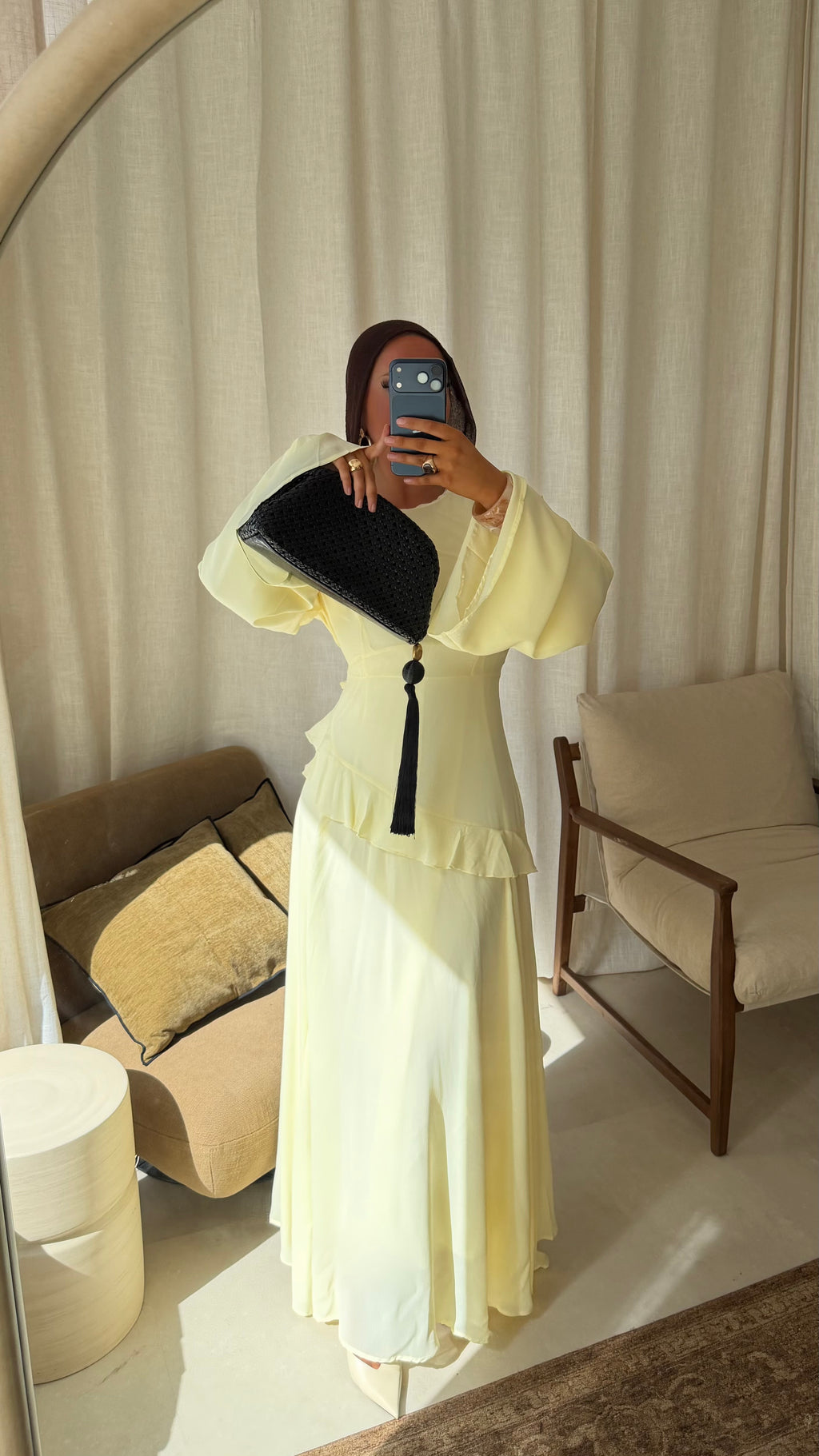 Robe ultra longue fluide doublée avec lacets à l'arrière | Jaune
