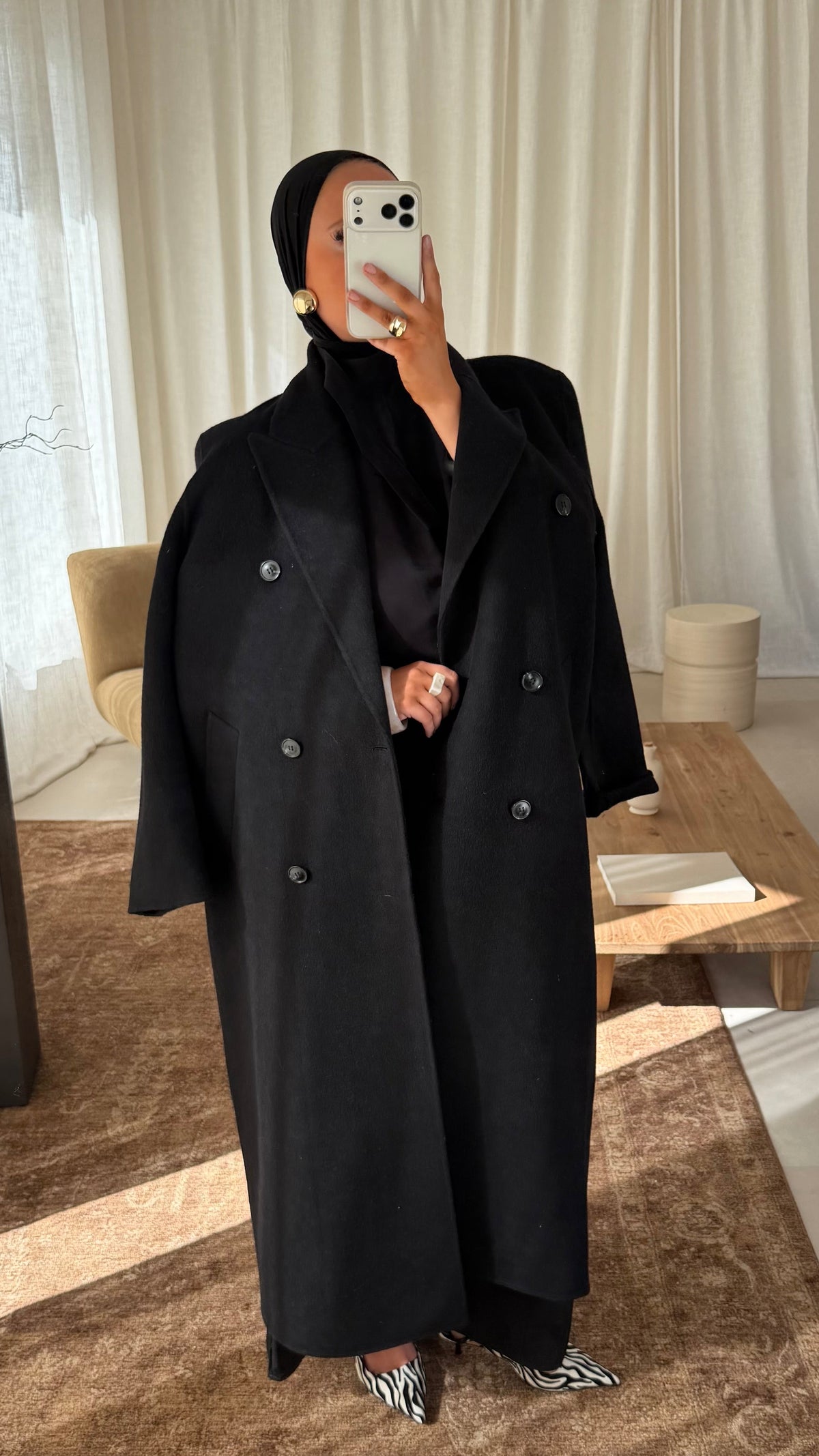 [GAMME LUXE] Manteau ultra long et large à épaulette en laine véritable cousu main | Noir