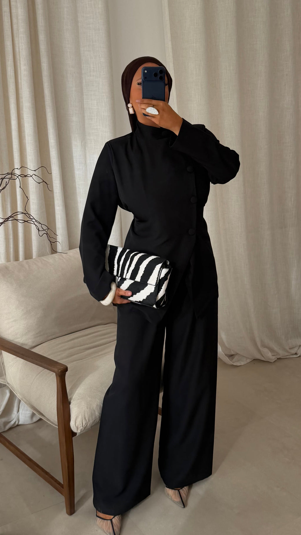 Ensemble avec haut à boutons et pantalon ultra long GABRIELA | Noir