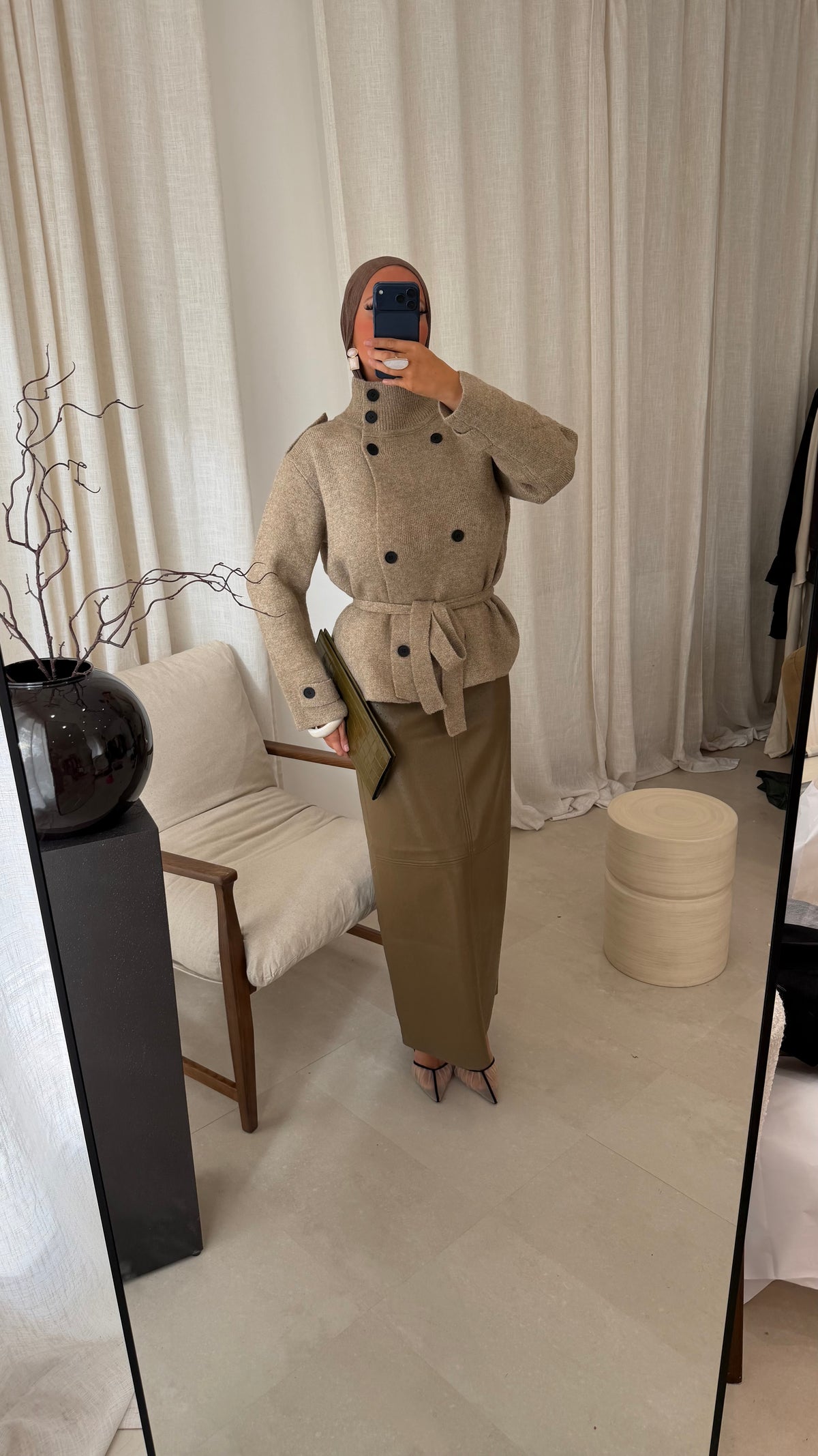 Gilet en maille à boutons | Taupe