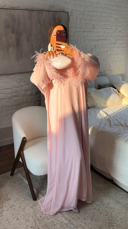 [GAMME LUXE] Robe ultra fluide et longue doublée à plumes d'autruche LUNA | Rose