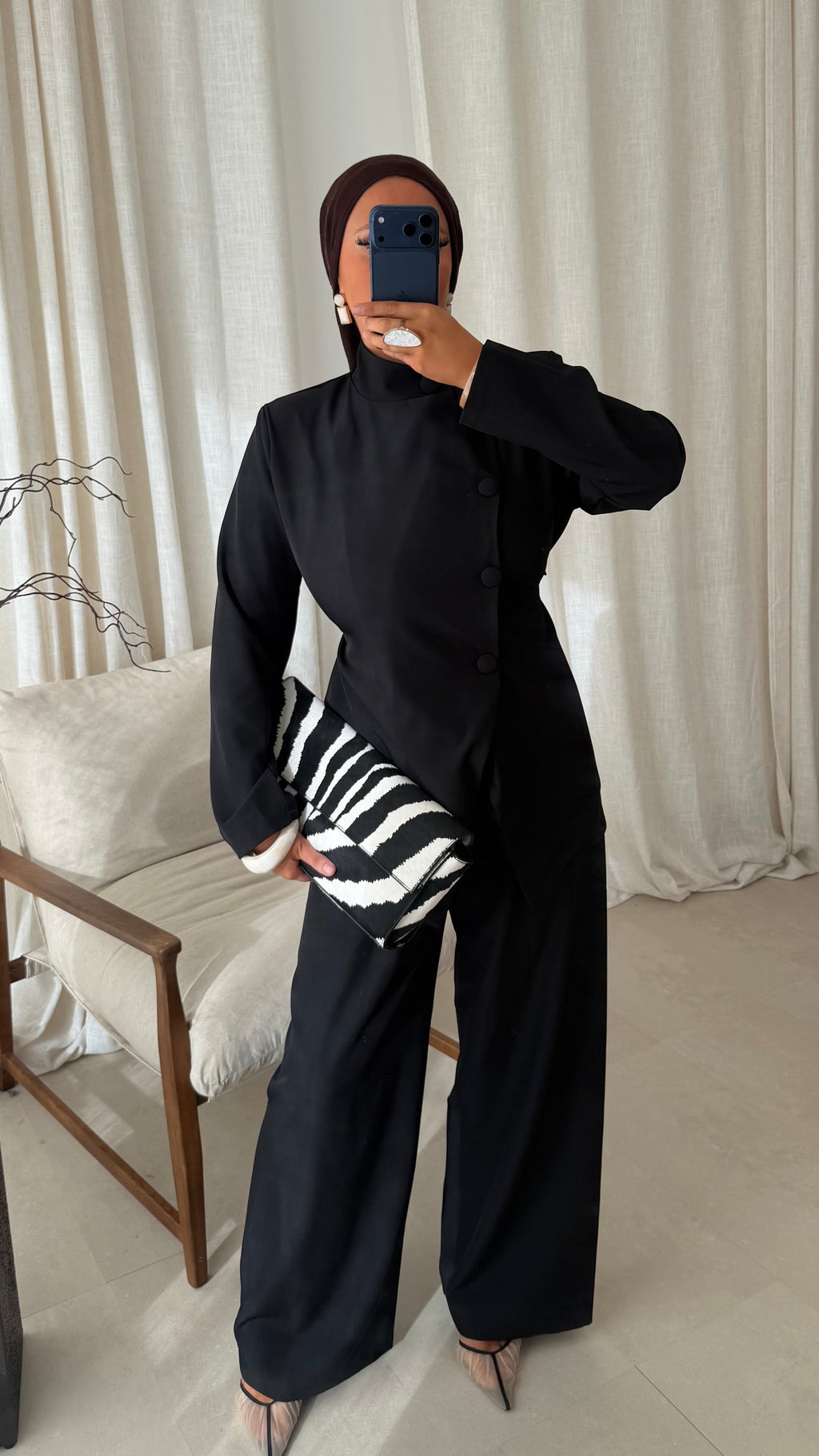 Ensemble avec haut à boutons et pantalon ultra long GABRIELA | Noir