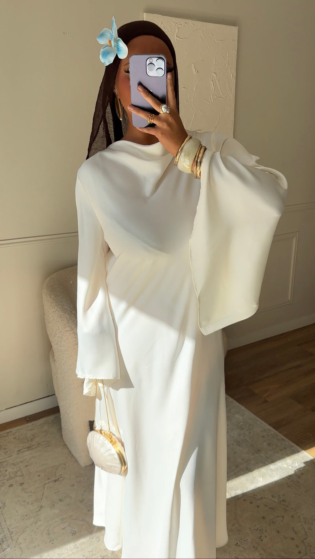 [CRÉATION] Robe longue satinée à manches évasées JENNAH | Crème