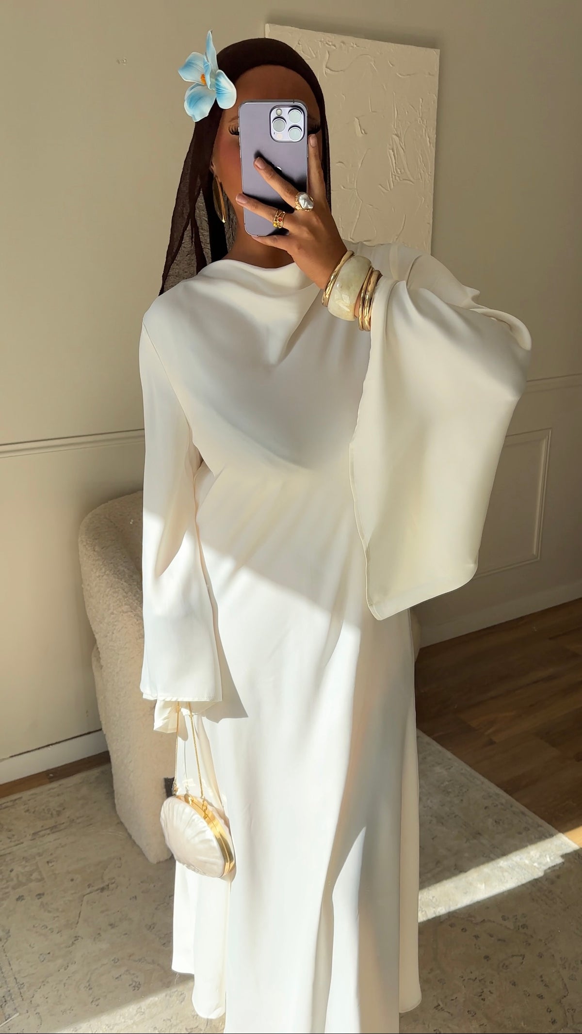 [CRÉATION] Robe longue satinée à manches évasées JENNAH | Crème