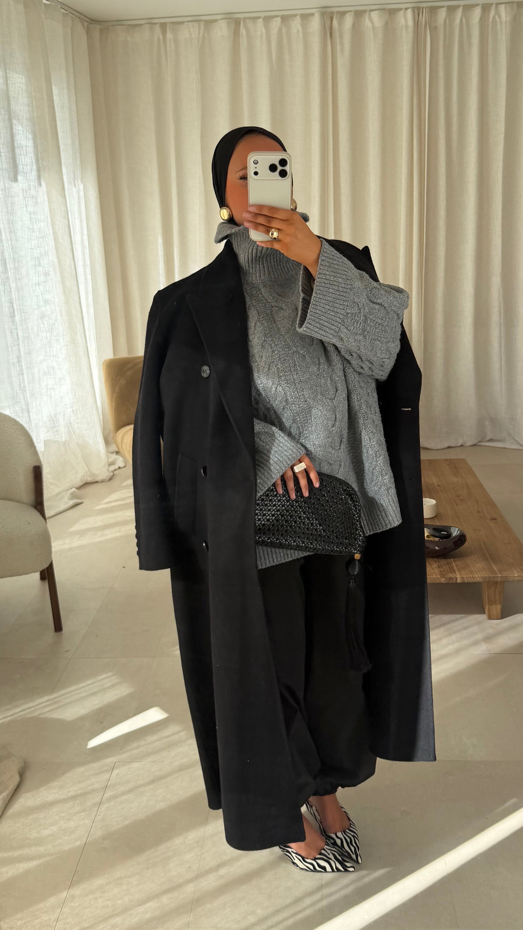 [GAMME LUXE] Manteau ultra long et large à épaulette en laine véritable cousu main | Noir