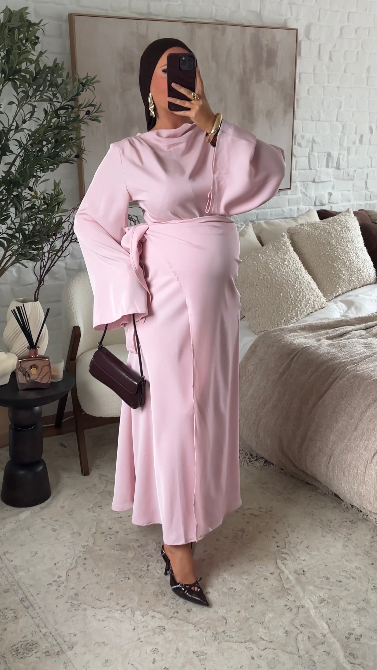 Robe longue satinée à nouer | Rose
