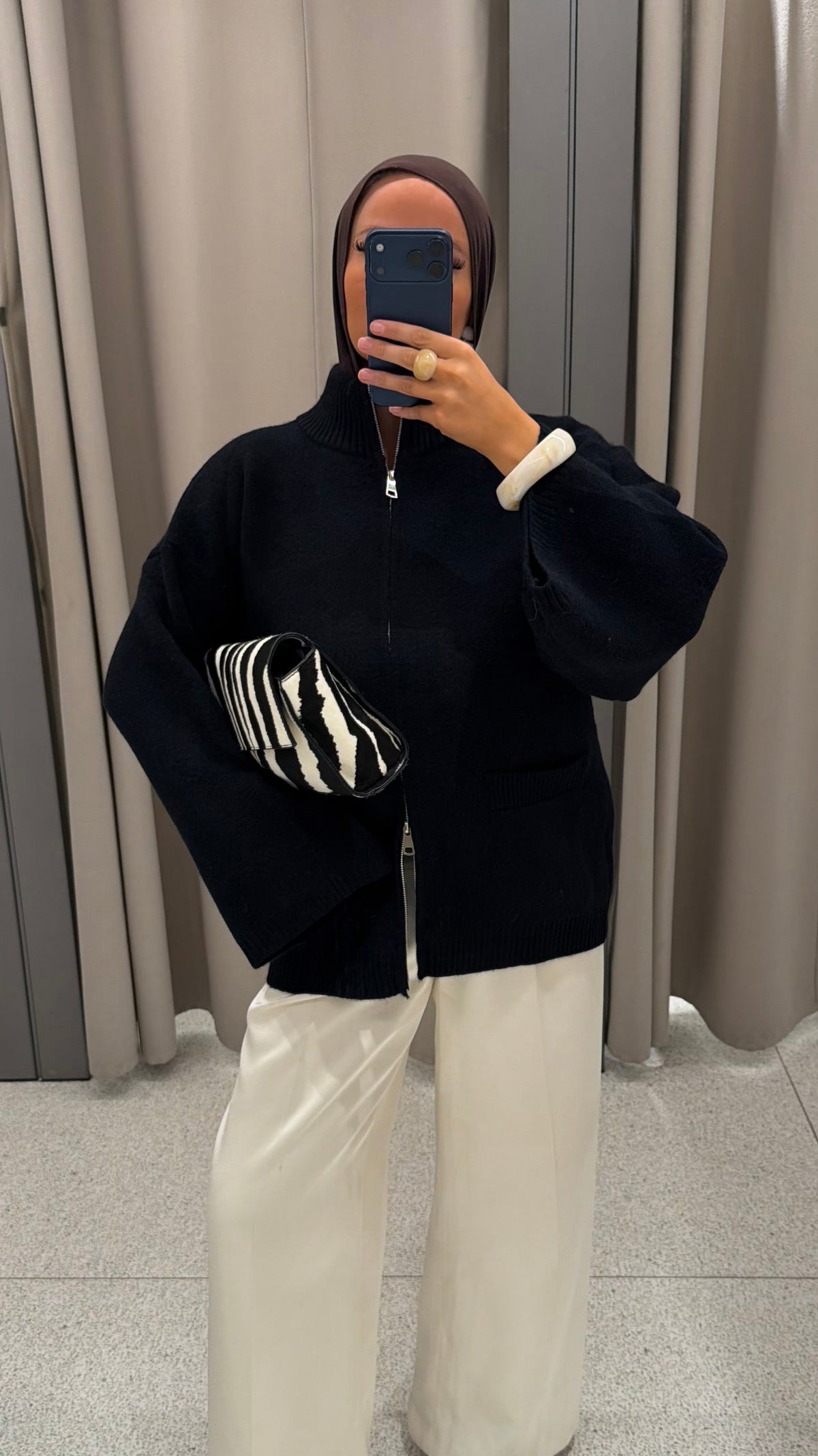 [GAMME PREMIUM] Pull doux et chaud à zip ALARIA | Noir
