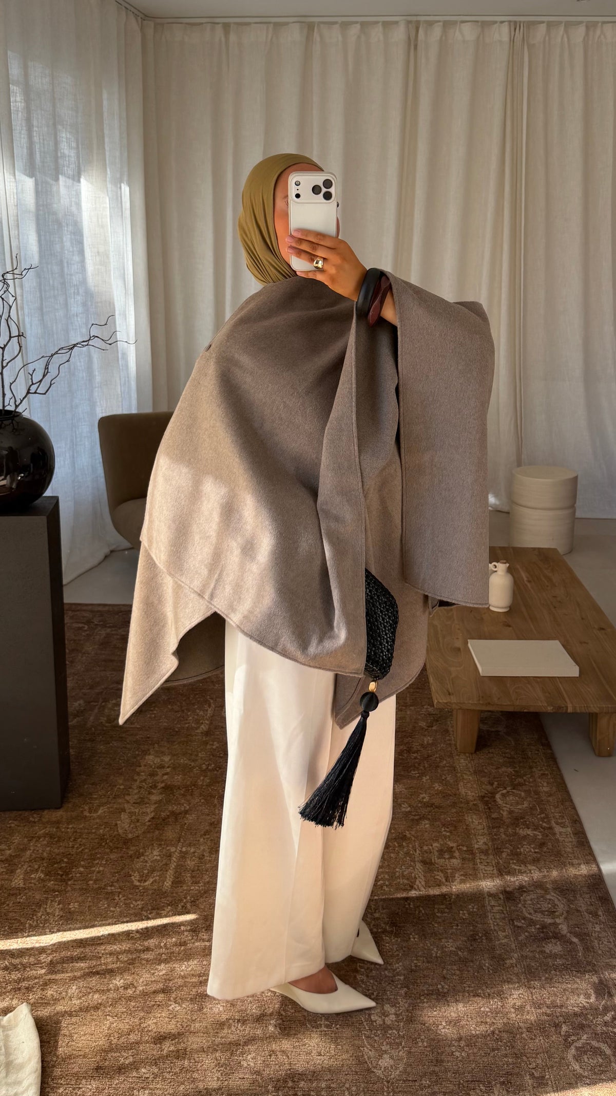 [GAMME LUXE] Manteau cape en laine | Taupe
