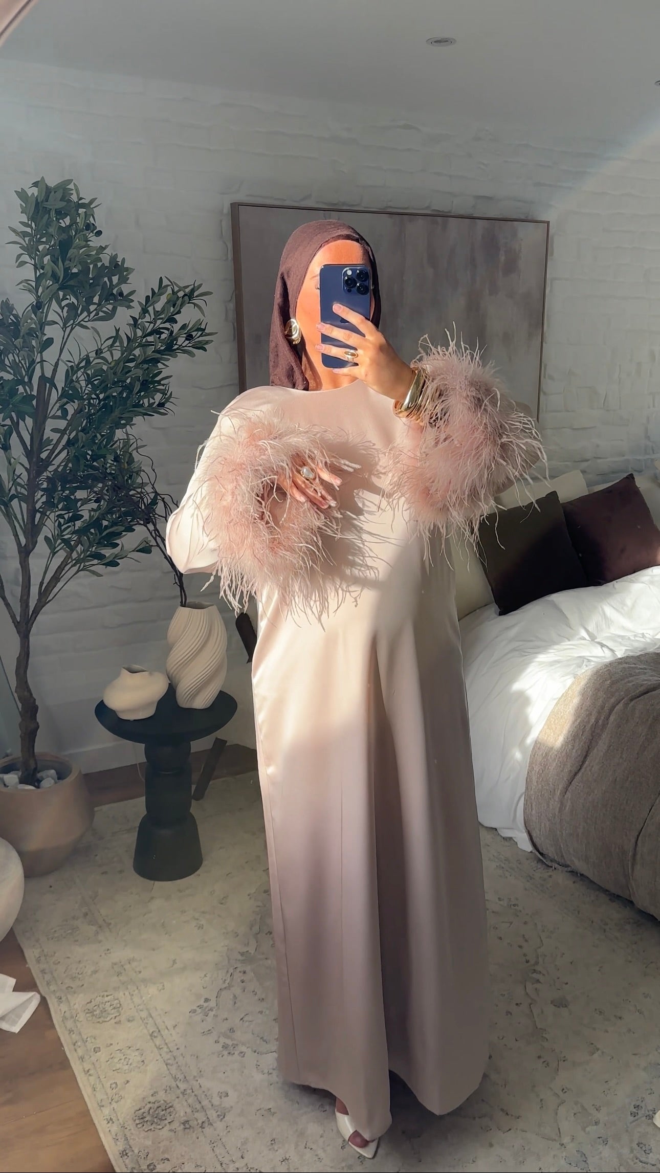 [CRÉATION] Robe JANNAYA à plumes d’autruche ultra longue | Rose pâle