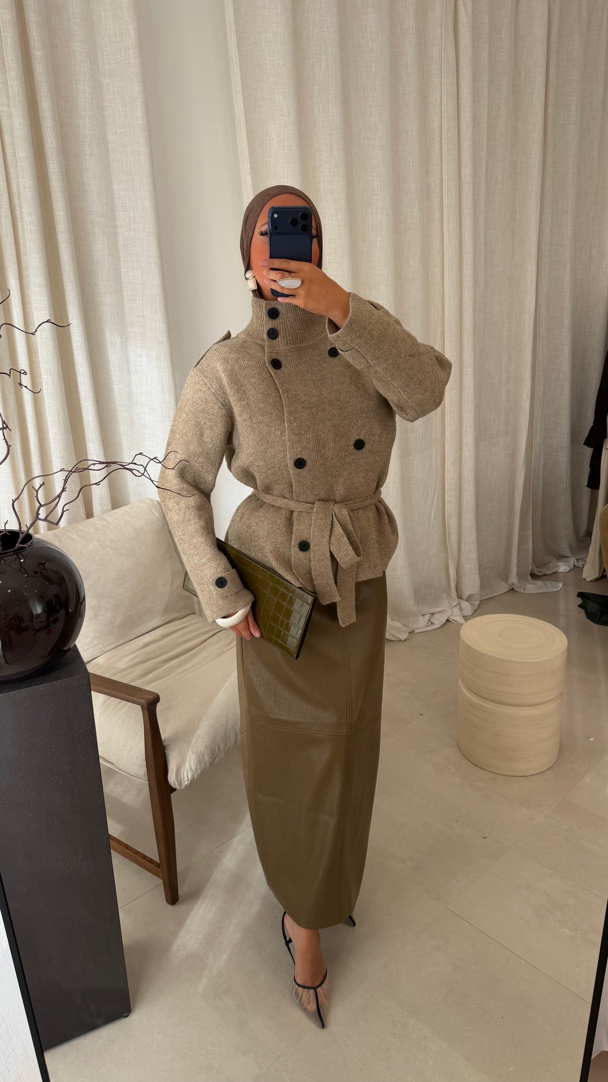 Gilet en maille à boutons | Taupe
