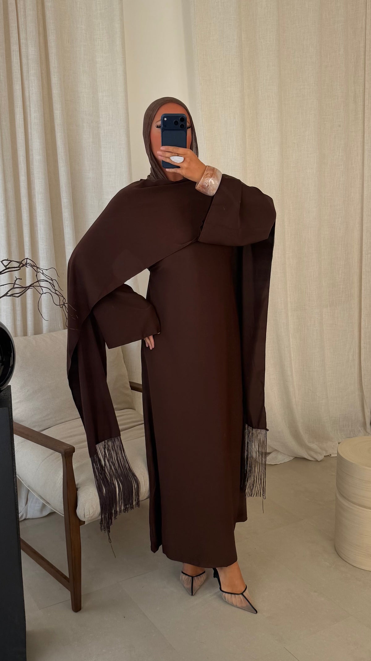 Robe ultra longue avec cape intégrée à franges | Marron