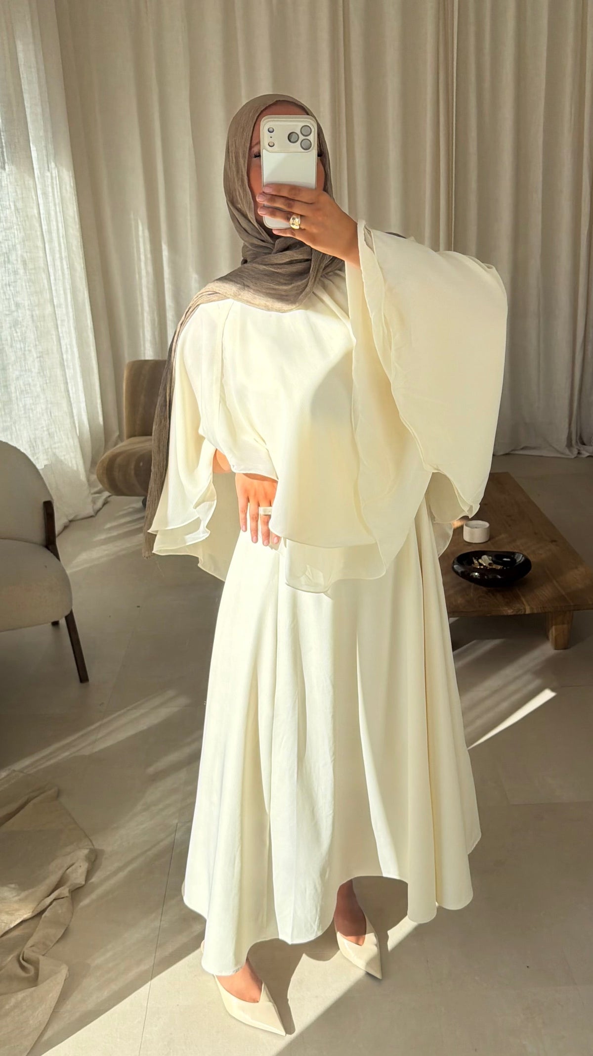 Robe ultra longue à manches courtes | Crème
