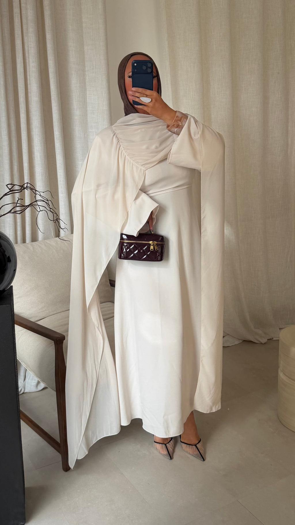 Robe ultra longue à cape | Crème